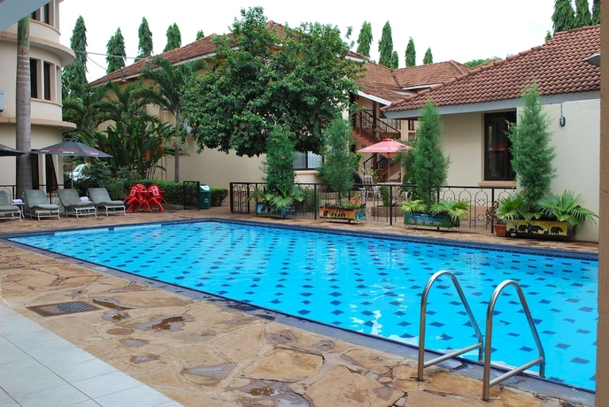 Imagen de la piscina del Hotel Parkview Inn. Foto 18