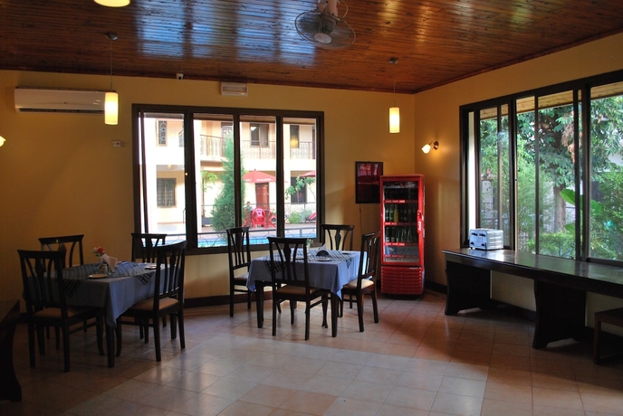 Imagen del bar/restaurante del Hotel Parkview Inn. Foto 3