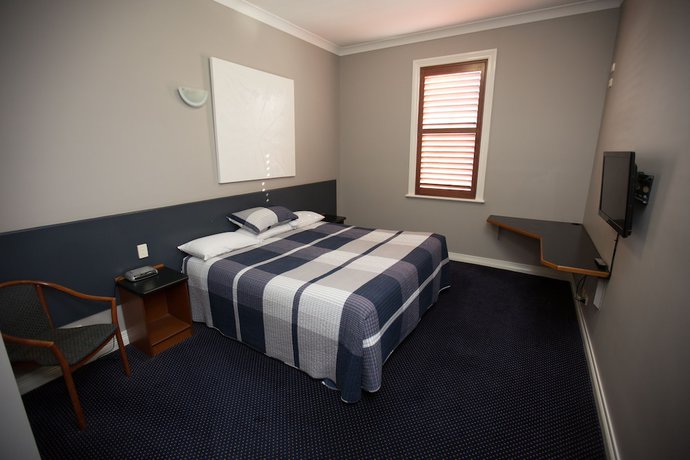 Imagen de la habitación del Hotel Parkview Orange. Foto 7