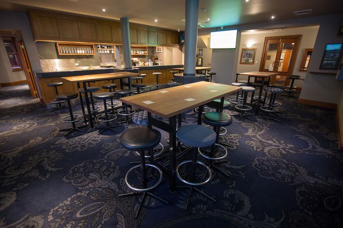 Imagen del bar/restaurante del Hotel Parkview Orange. Foto 5