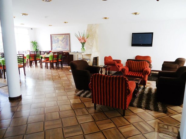 Imagen de los interiores del Hotel Parkway Bogota. Foto 16
