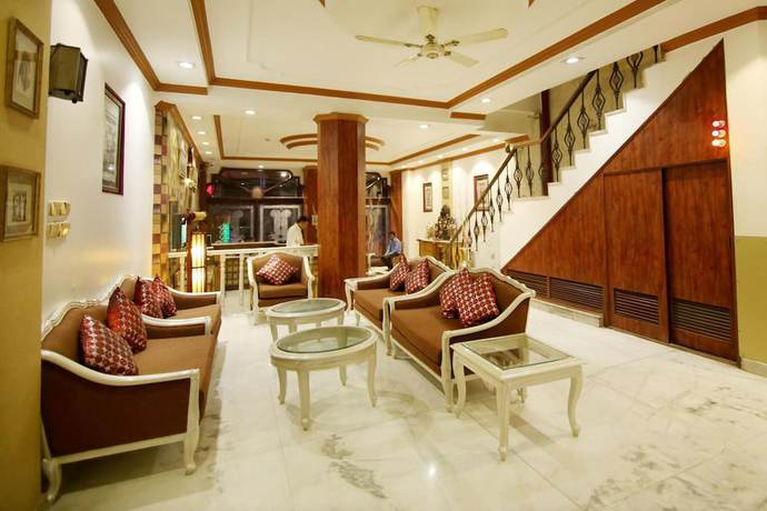 Imagen de los interiores del Hotel Parkway Deluxe. Foto 16