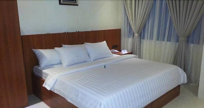 Imagen de la habitación del Hotel Parkway Hotel. Foto 7