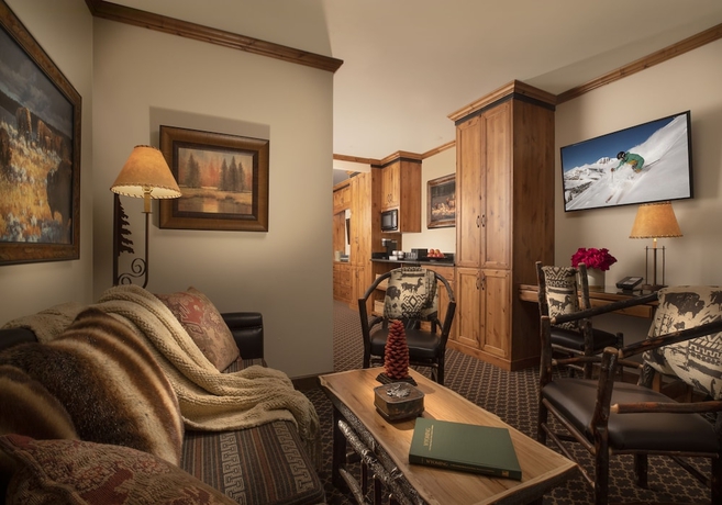Imagen general del Hotel Parkway Inn. Foto 1