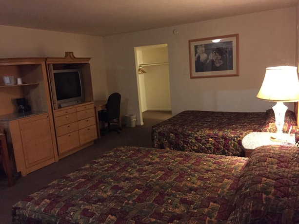 Imagen de los interiores del Hotel Parkway Inn, Fresno. Foto 13
