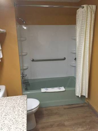 Imagen de la habitación del Hotel Parkway Inn, Morristown area. Foto 12