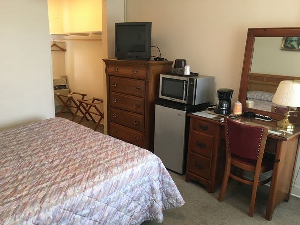 Imagen de la habitación del Hotel Parkway Inn, Waynesville. Foto 6