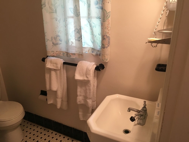 Imagen de la habitación del Hotel Parkway Inn, Waynesville. Foto 14