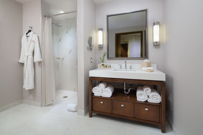 Imagen de la habitación del Hotel Parkwest Bicycle Casino. Foto 11