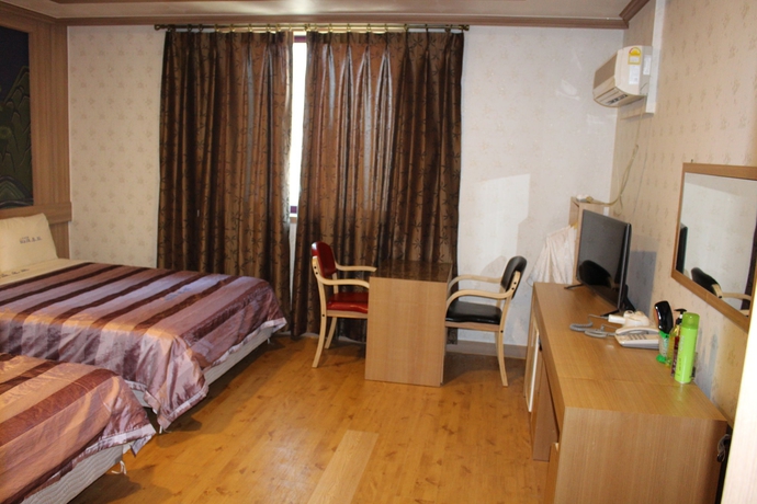 Imagen de los interiores del Hotel Parkwood Incheon Airport. Foto 14