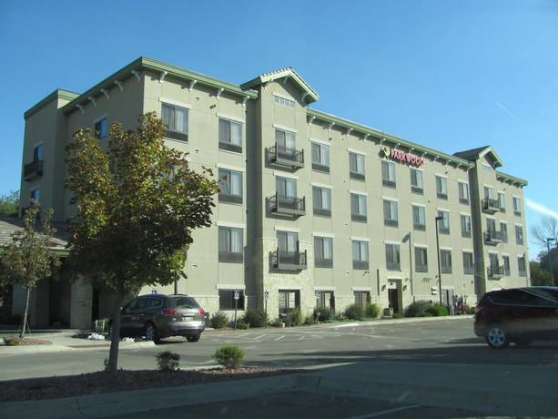 Imagen general del Hotel Parkwood Inn And Suites. Foto 1