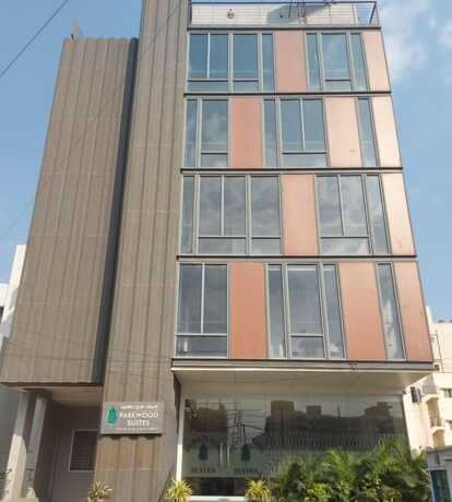 Imagen general del Hotel Parkwood Suites. Foto 11