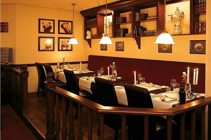 Imagen del bar/restaurante del Hotel Parkzicht, Veendam. Foto 4