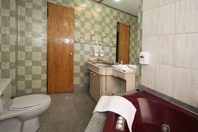 Imagen de la habitación del Hotel Parlamento. Foto 7