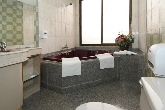 Imagen de la habitación del Hotel Parlamento. Foto 11