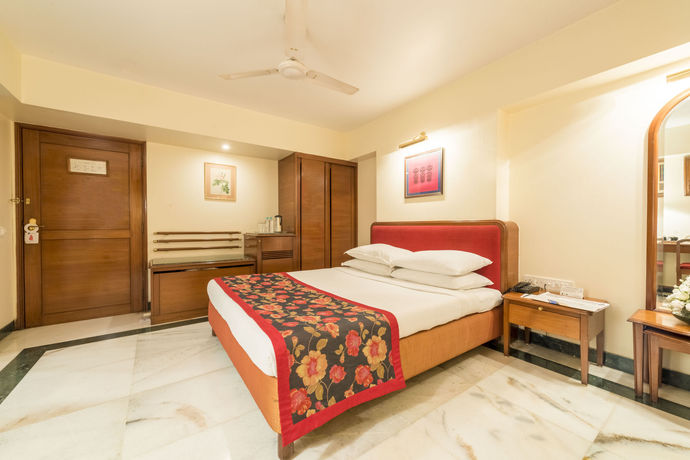 Imagen de la habitación del Hotel Parle International. Foto 6