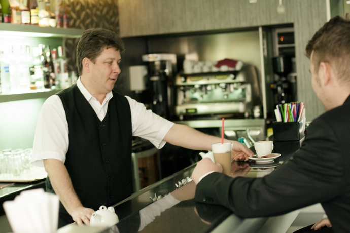 Imagen del bar/restaurante del Hotel Parliament. Foto 4