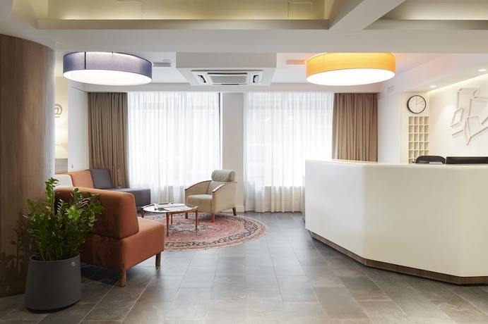 Imagen de los interiores del Hotel Parma, San Sebastián. Foto 16
