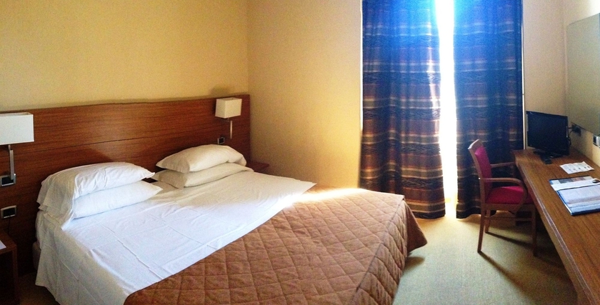 Imagen de la habitación del Hotel Parma and Congressi. Foto 5