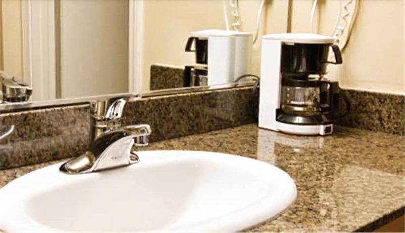 Imagen de la habitación del Hotel Parmani. Foto 19