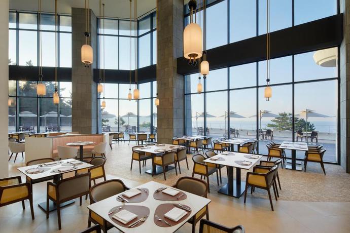 Imagen general del Hotel Parnas. Foto 11