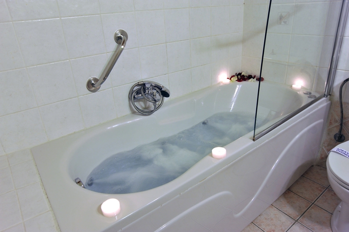 Imagen de la habitación del Hotel Parnassos Delphi. Foto 9