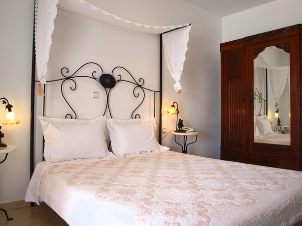 Imagen de la habitación del Hotel Paros Agnanti. Foto 8