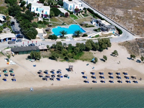 Imagen general del Hotel Paros Blue Dolphin. Foto 2