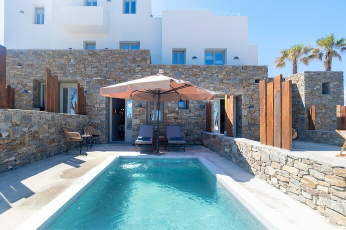 Imagen de la habitación del Hotel Paros Comfy Suites. Foto 12