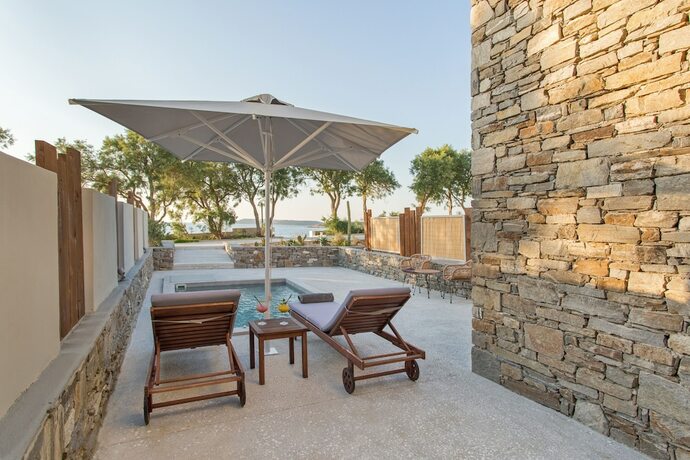Imagen de la habitación del Hotel Paros Comfy Suites. Foto 13