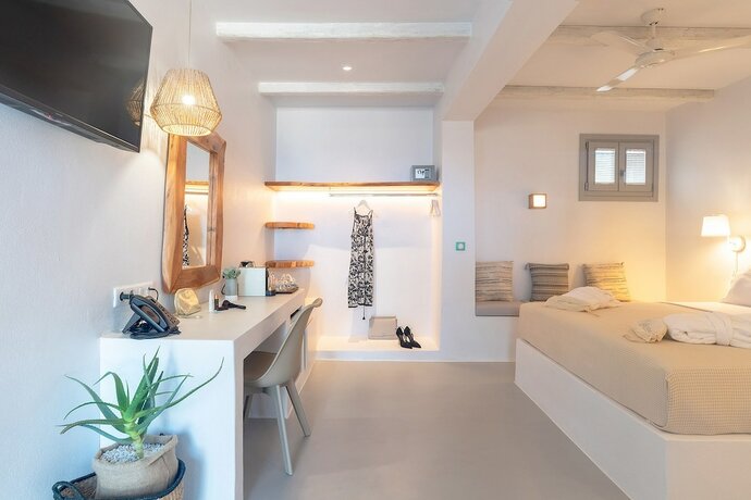 Imagen general del Hotel Paros Comfy Suites. Foto 2