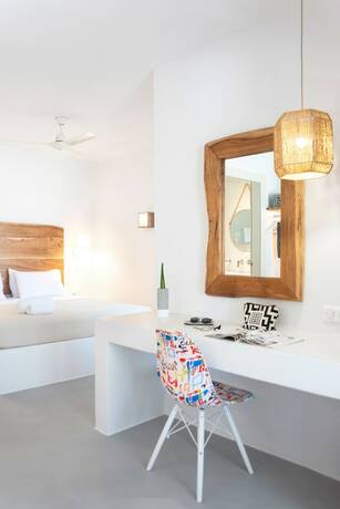 Imagen general del Hotel Paros Comfy Suites. Foto 7