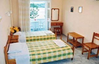 Imagen de la habitación del Hotel Paros. Foto 3