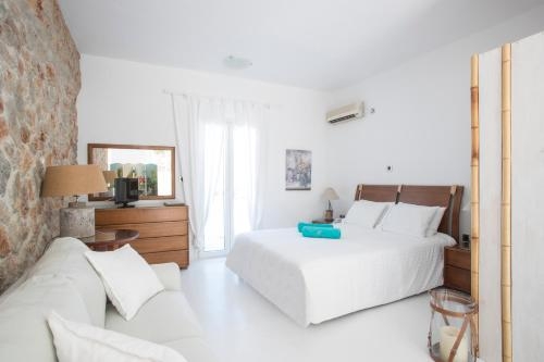 Imagen de la habitación del Hotel Paros Palace. Foto 7