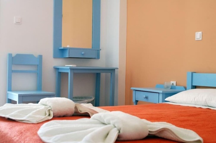Imagen de la habitación del Hotel Paros, Paros Ciudad. Foto 10