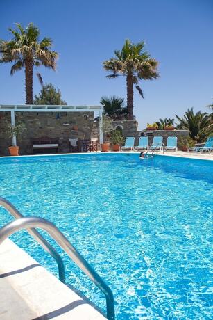 Imagen general del Hotel Paros Philoxenia. Foto 6