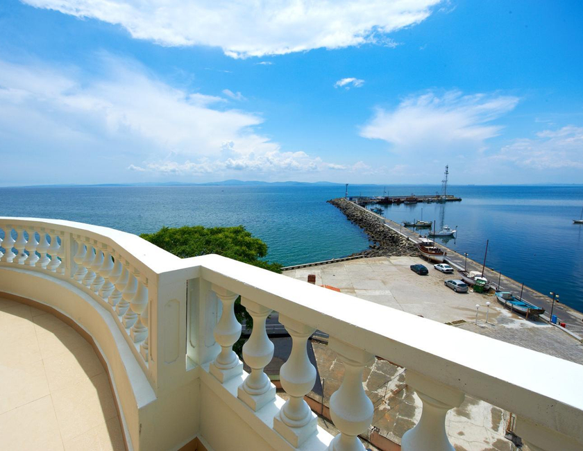 Imagen general del Hotel Paros, Pomorie. Foto 23