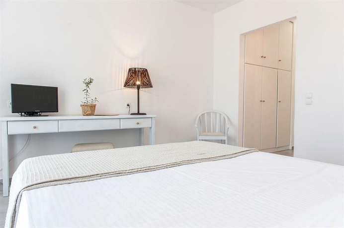 Imagen general del Hotel Parosland. Foto 2