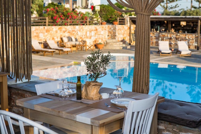 Imagen general del Hotel Parosland. Foto 11