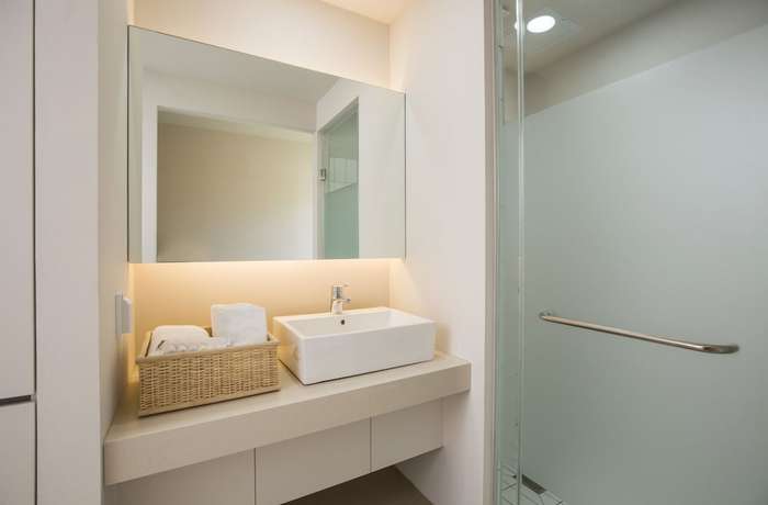 Imagen de la habitación del Hotel Parotia Water House. Foto 15