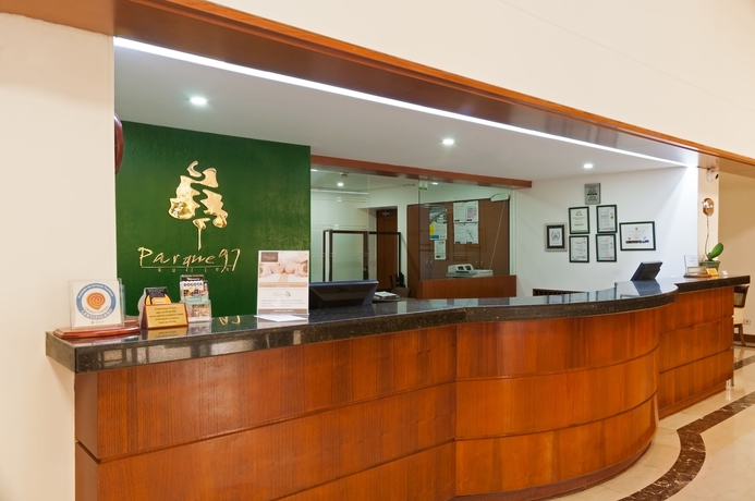 Imagen de los interiores del Hotel Parque 97 Suites. Foto 13