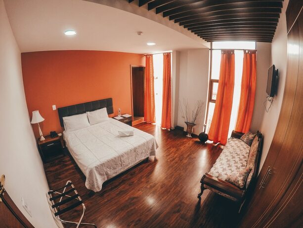 Imagen general del Hotel Parque Acu&aacute;tico Planeta Azul. Foto 13