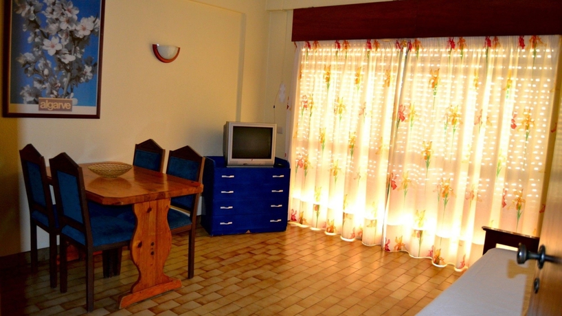 Imagen de la habitación del Hotel Parque Das Amendoeiras. Foto 4