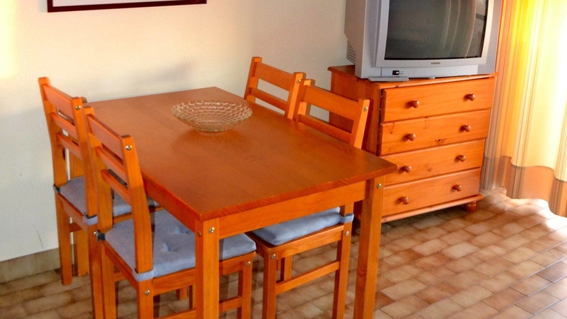 Imagen de la habitación del Hotel Parque Das Amendoeiras. Foto 8