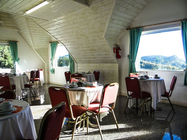 Imagen del bar/restaurante del Hotel Parque Das Flores. Foto 2