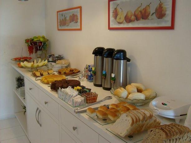 Imagen del bar/restaurante del Hotel Parque Das Flores. Foto 3