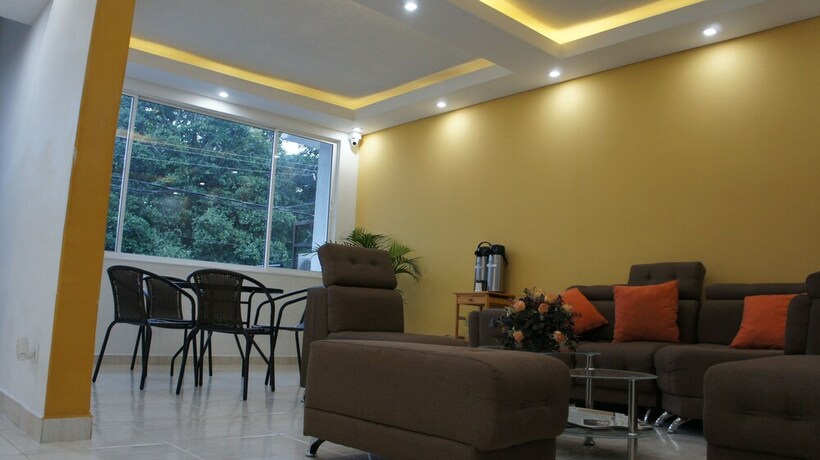 Imagen de los interiores del Hotel Parque Del Perro. Foto 23