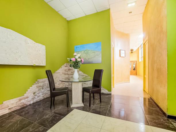 Imagen de los interiores del Hotel Parque Empresarial By Vivere Stays. Foto 9