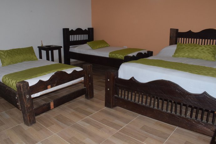 Imagen de la habitación del Hotel Parque Los Arrieros. Foto 7