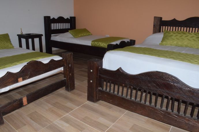 Imagen de la habitación del Hotel Parque Los Arrieros. Foto 14